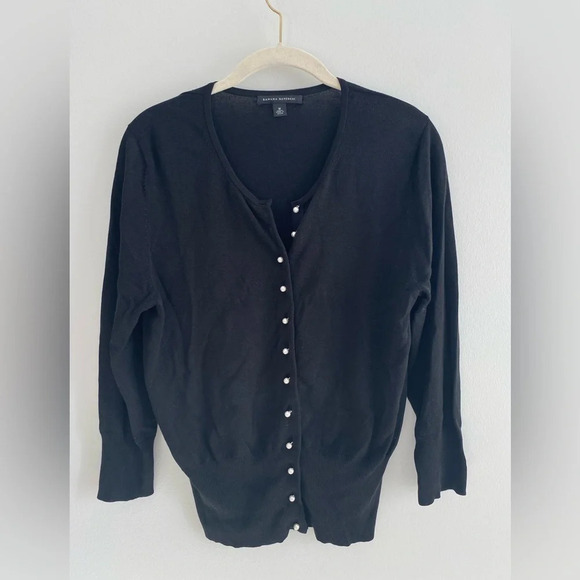BANANA Republic Black  Silk Button Down Pearl Cardigan Top Size M - Picture 2 of 11